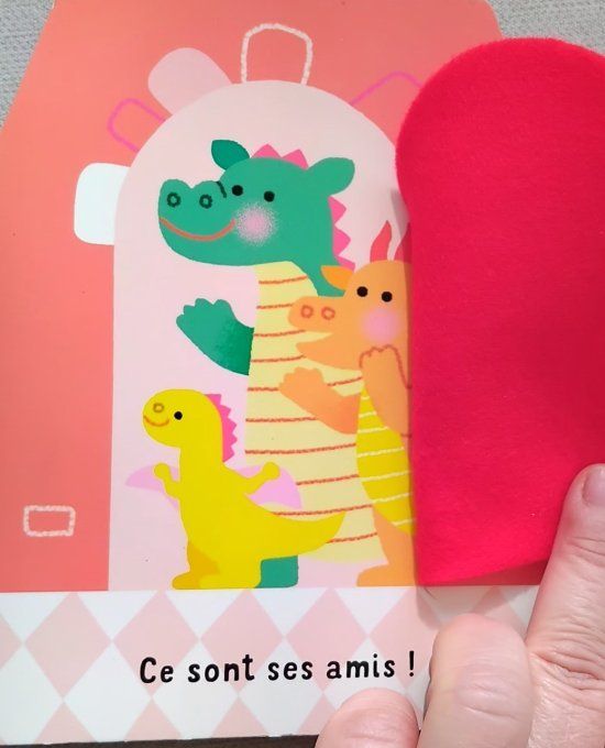 Cache-cache petit dragon